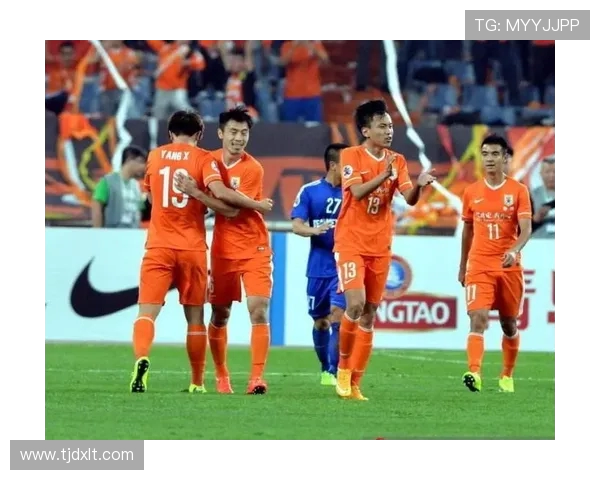 2018年鲁能与苏宁激战回顾：精彩瞬间与赛季影响分析